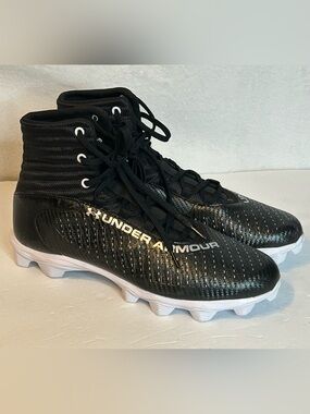 UA Highlight Franchise RM 2.0 Football Cleats M11